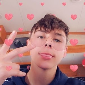 Meet your Posher, Jordan